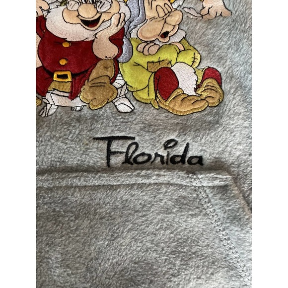 Disney Snow White Seven Dwarfs Adult Hoodie Jacket Sz M Embellished Fleece - Picture 4 of 6